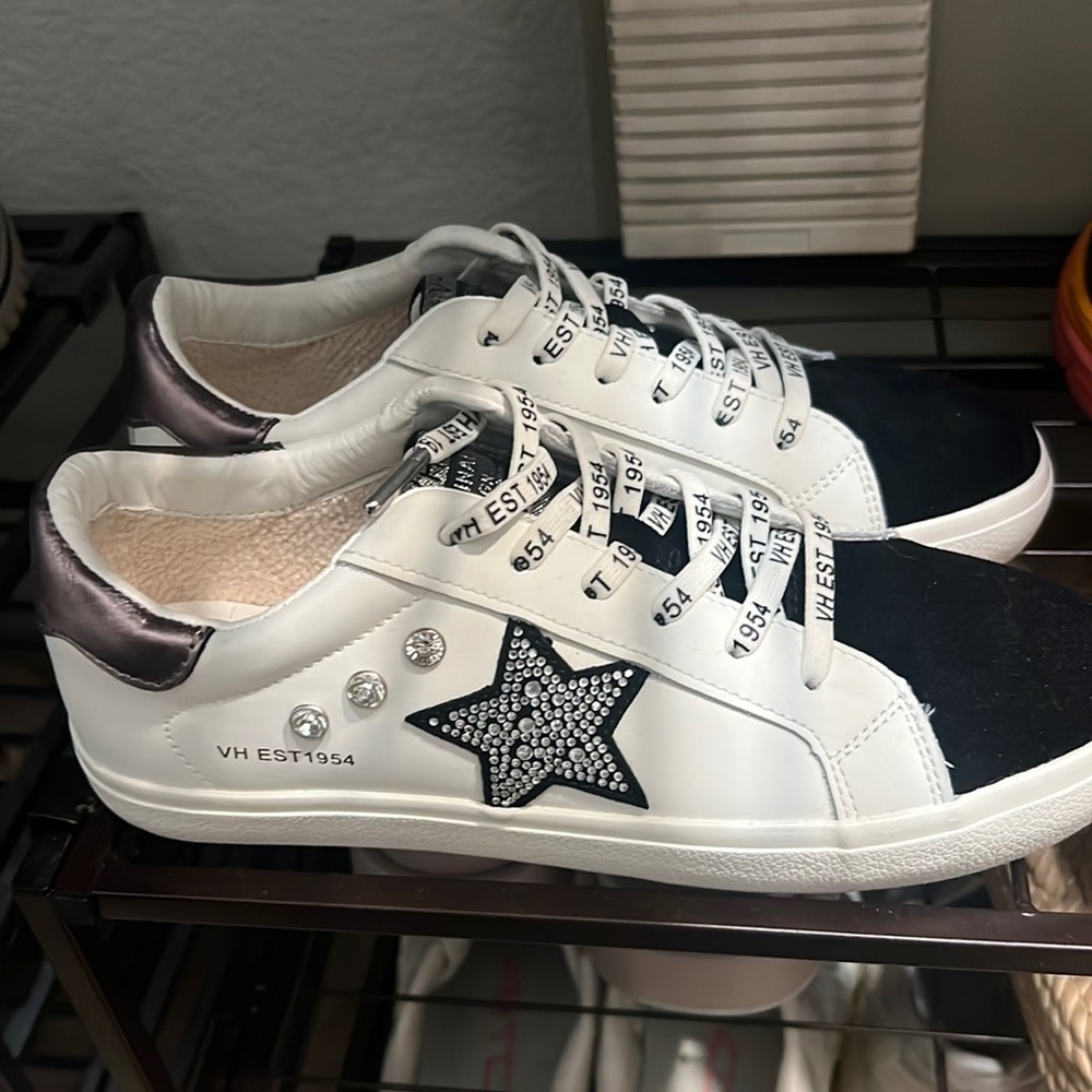 Vintage Havana sneakers